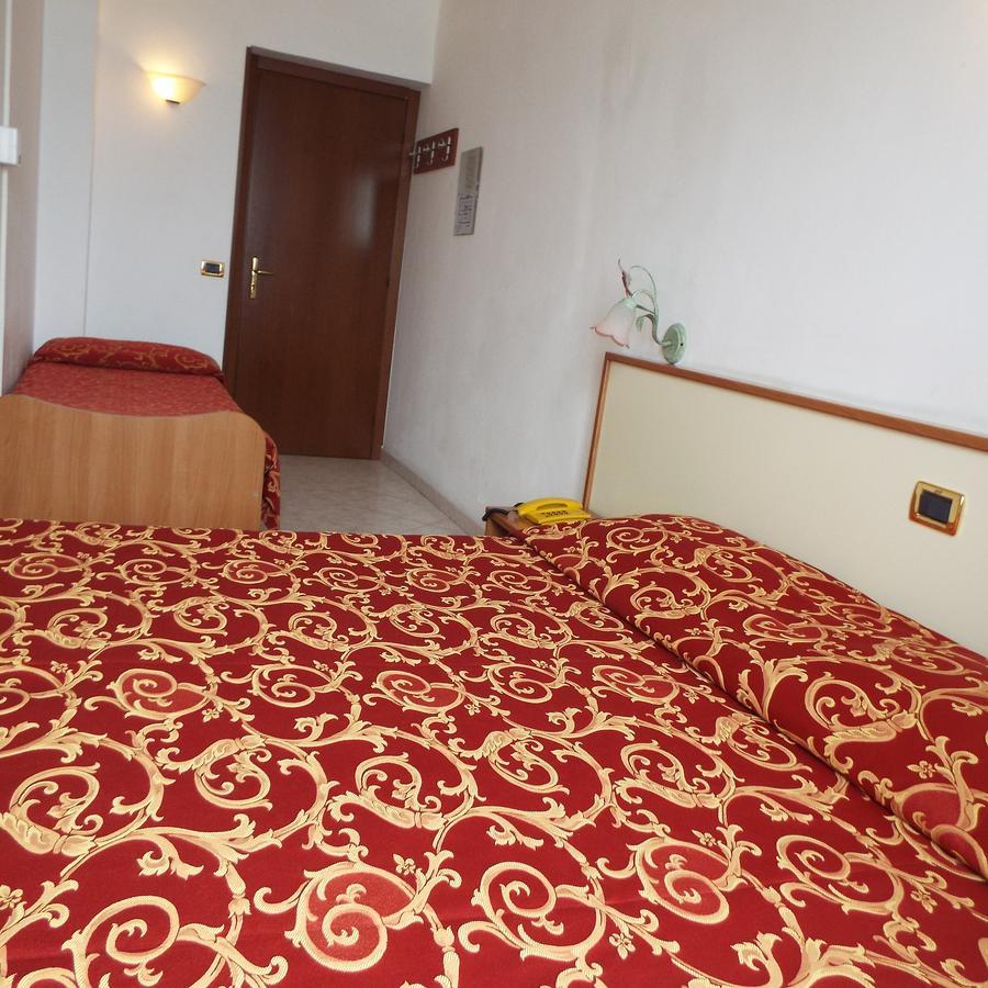 Ideale Hotel 2*